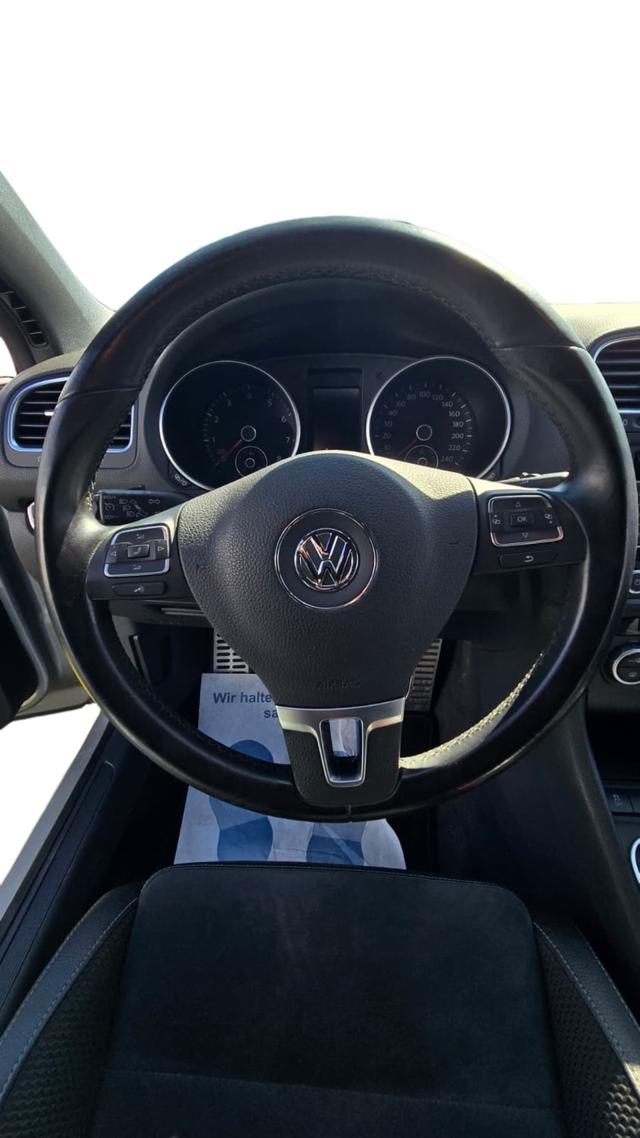 Volkswagen Golf VI Cabriolet*Alcantara*AHK*NAVI*2J Garantie 