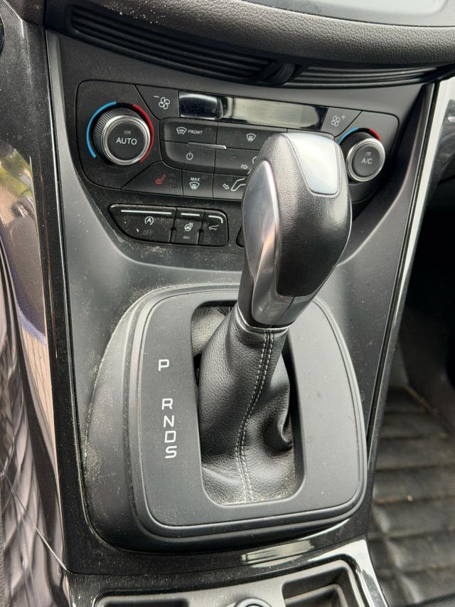 Ford Kuga ST-Line 4x4 AWD*Pano*NAVI*Apple*2J Garantie 