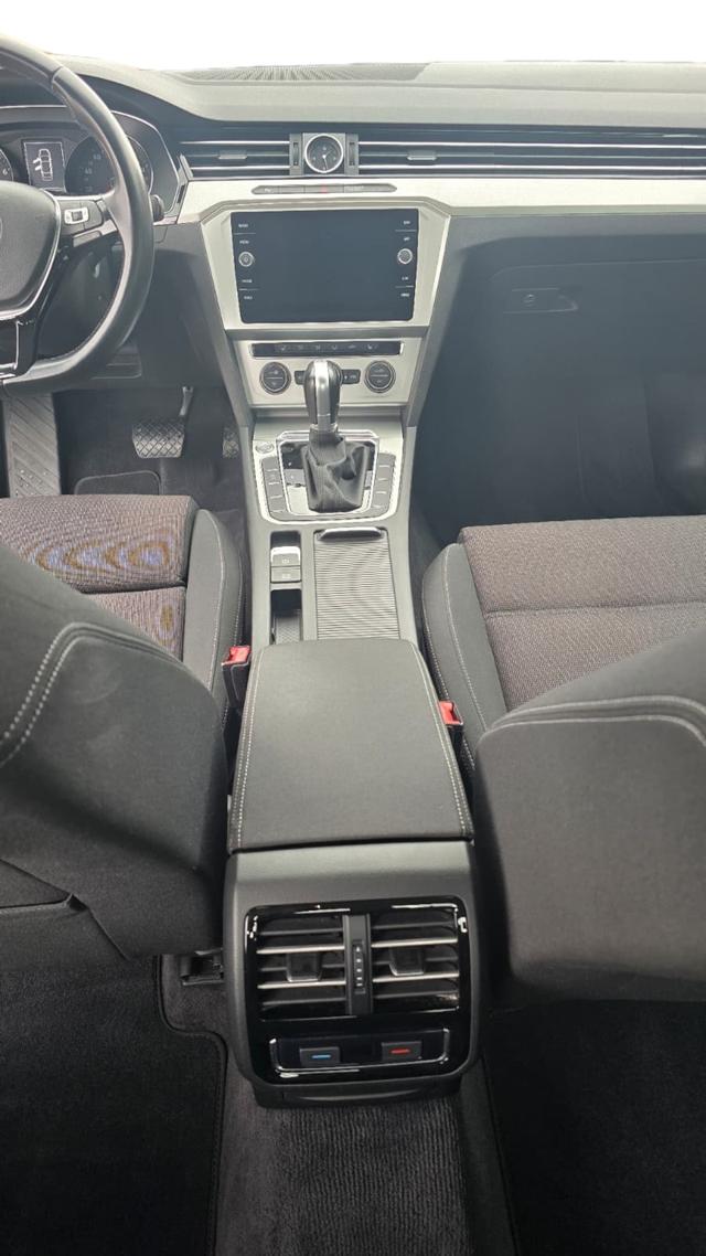 Volkswagen Passat Lim. 1.4TSI Comfortline BMT* Klima Navi 
