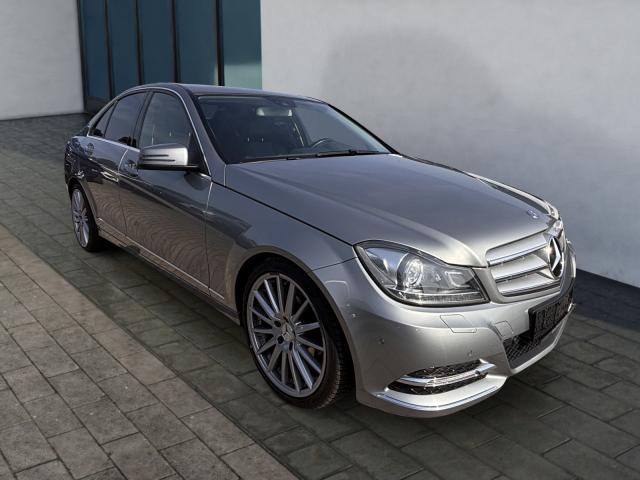Mercedes-Benz C-Klasse - C 180 Avantgarde*CGI*e.GSD*Xenon* Klima Xenon