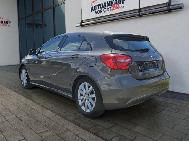 Mercedes-Benz A-Klasse A 180 BlueEfficiency*Navi*8-fach* Klima 