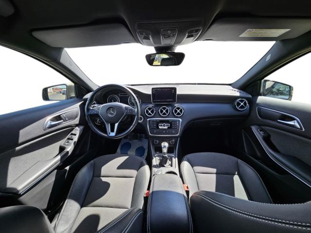 Mercedes-Benz A-Klasse A 180 BlueEfficiency*Navi*8-fach* Klima 