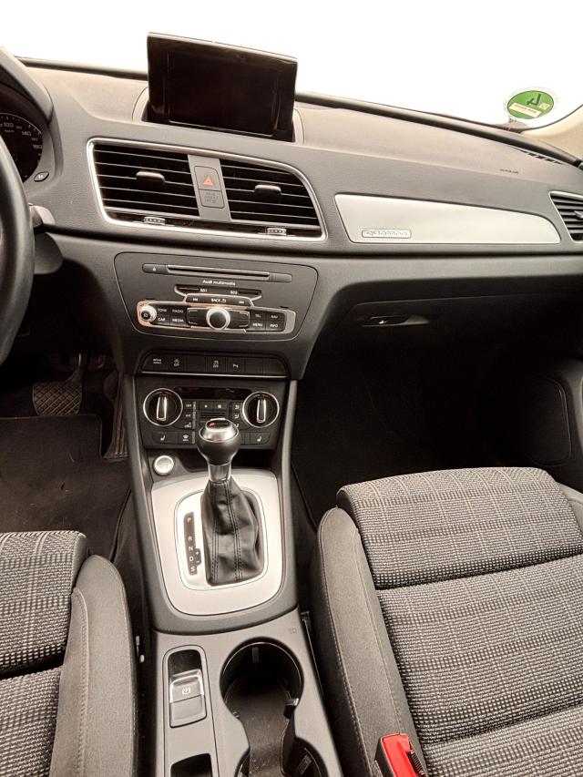 Audi Q3 2.0TDI Sport Quattro*Navi* Klima Xenon Navi 