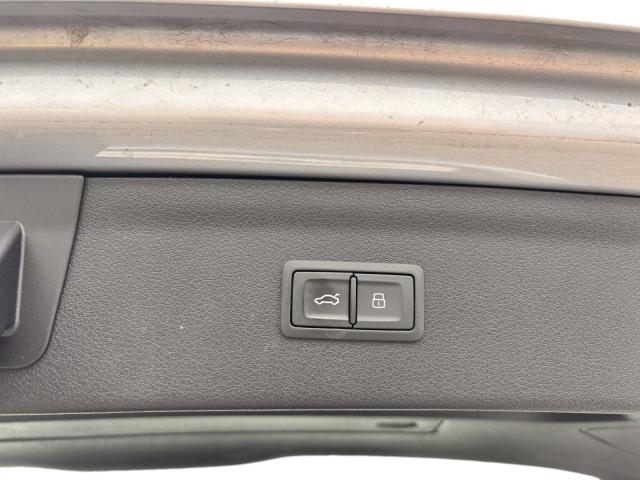 Audi Q3 2.0TDI Sport Quattro*Navi* Klima Xenon Navi 
