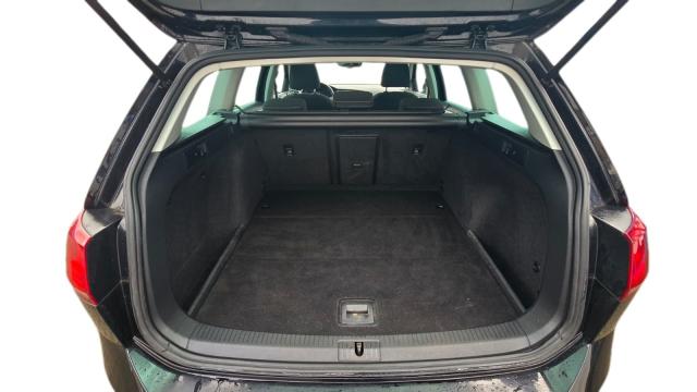 Volkswagen Golf Variant VII Lounge 2.0 TDI* Klima Xenon 