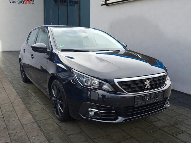 Gebrauchtfahrzeug Peugeot 308 - Active LED 8-fach T&Uuml;V 03/2027  Klima