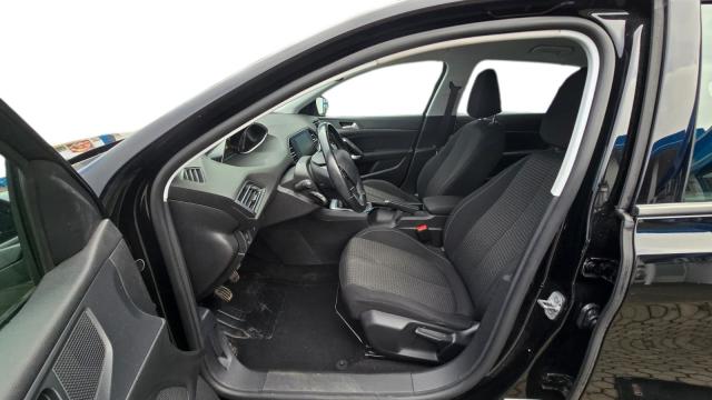 Peugeot 308 Active*LED*8-fach*T&Uuml;V 03/2027* Klima 