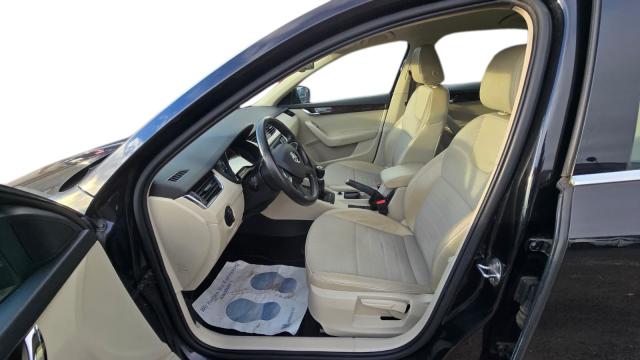 Skoda Octavia Lim. Elegance*NAVI*DAB* Klima Navi 