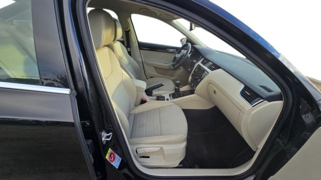 Skoda Octavia Lim. Elegance*NAVI*DAB* Klima Navi 