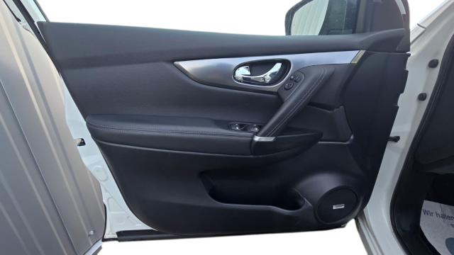 Nissan Qashqai Tekna+*PANO*LEDER*1.HAND* Klima Navi 