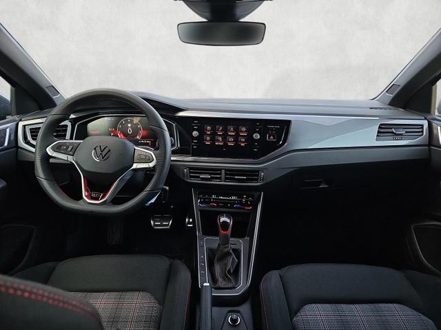 Volkswagen Polo GTI 2.0 TSI DSG IQLight IQDrive AppConnect 