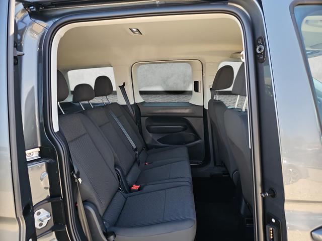 Volkswagen Caddy Basis 1.5 TSI DSG Family 5-Si. AppCon AHK Kamera 