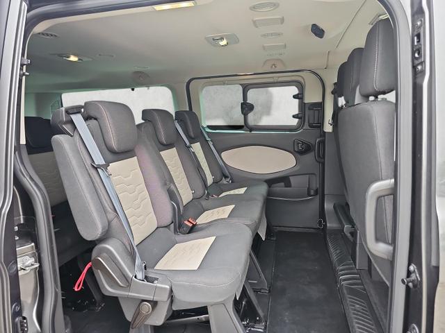 Ford Tourneo Custom 310 L2 Titanium 2.0 TDCi 9-Sitzer 