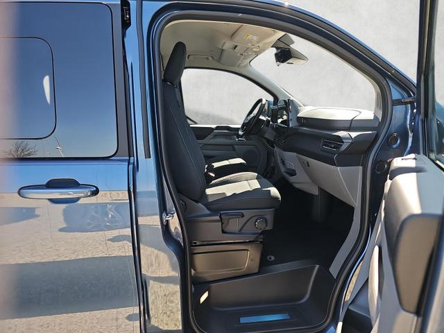Ford Tourneo Custom 320 L2 Titanium FWD 2.0 EcoBlue Autom 5J.Gar 