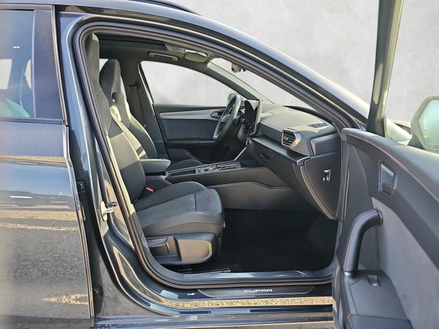 Cupra Leon Sportstourer 2.0 TSI 245 kW 4Drive VZ DSG AHK Pano 