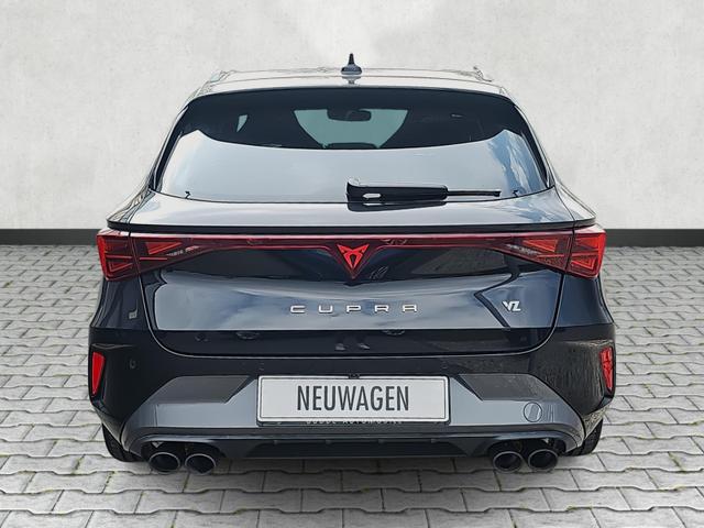 Cupra Leon Sportstourer 2.0 TSI 245 kW 4Drive VZ DSG AHK Pano 