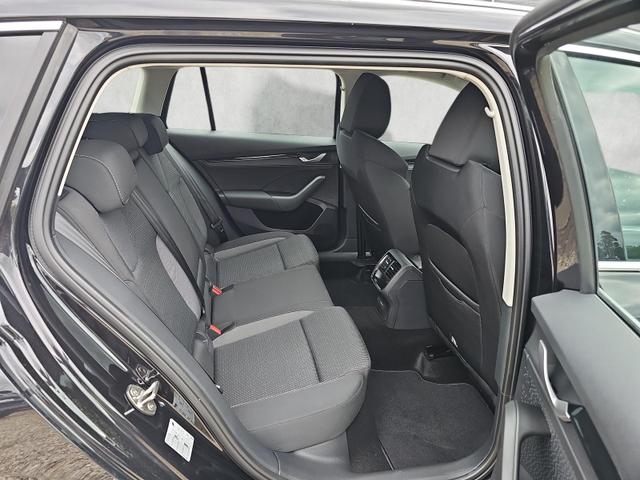 Skoda Octavia Combi 1.5 TSI mHEV 110 kW Selection eTSI DSG Navi Kessy 