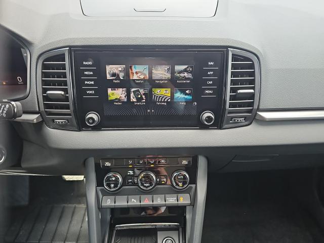 Skoda Karoq Selection 2.0 TDI DSG ACC / Navi Kamera 