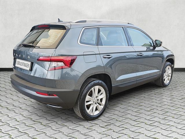 Skoda Karoq Style 2.0 TDI Navi / AHK schwenkb. Kessy 