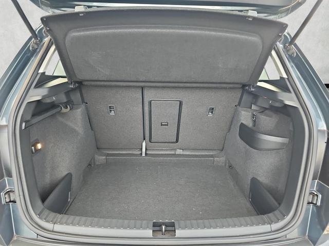 Skoda Karoq Style 2.0 TDI Navi / AHK schwenkb. Kessy 