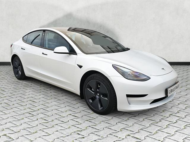 Tesla Model 3 - 18 Zoll Aero