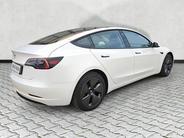Tesla Model 3 18 Zoll Aero 