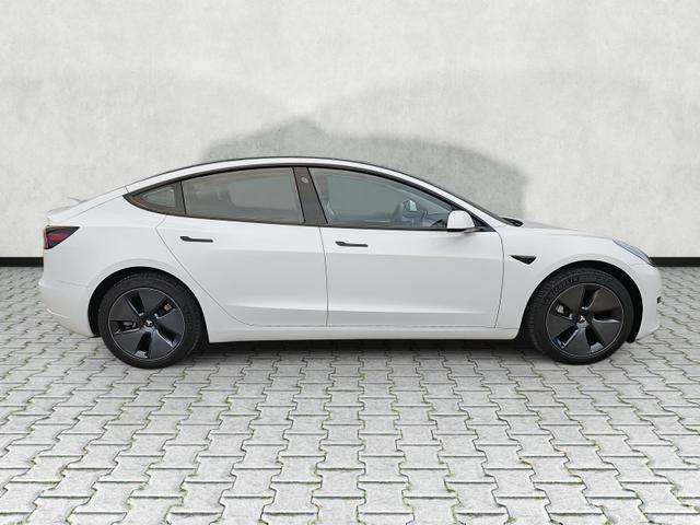 Tesla Model 3 18 Zoll Aero 