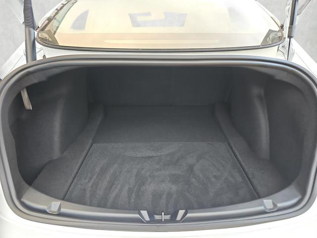 Tesla Model 3 18 Zoll Aero 