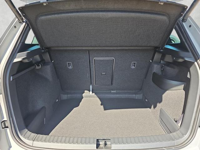 Skoda Karoq Sportline 1.5 TSI DSG / ACC Navi Kessy 