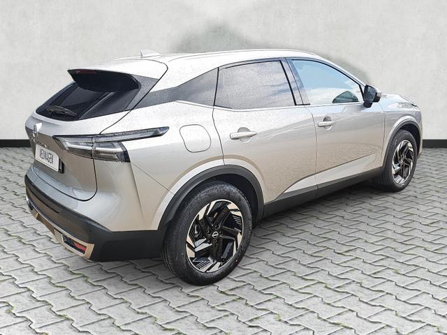 Nissan Qashqai N-Connecta 4x4 1.3 DIG-T X-Tronic / Pano 