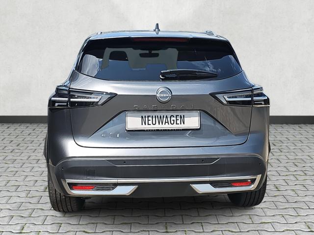 Nissan Qashqai N-Connecta 4x4 1.3 DIG-T X-Tronic / Pano 