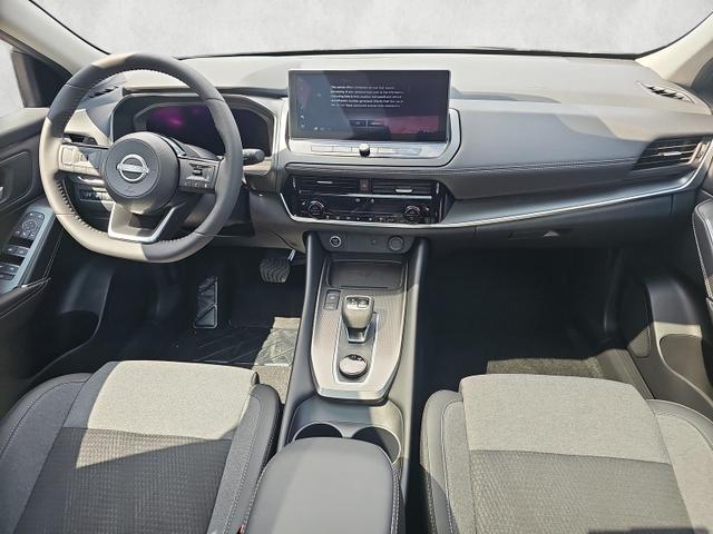Nissan Qashqai N-Connecta 4x4 1.3 DIG-T X-Tronic / Pano 