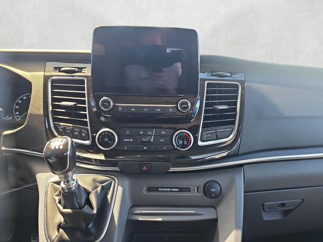Ford Tourneo Custom 320 L2 Titanium X Standhzg Gar Feb 27 