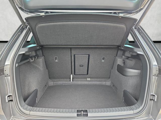 Skoda Karoq Sportline 4x4 2.0 TSI DSG ACC AHK Kessy 
