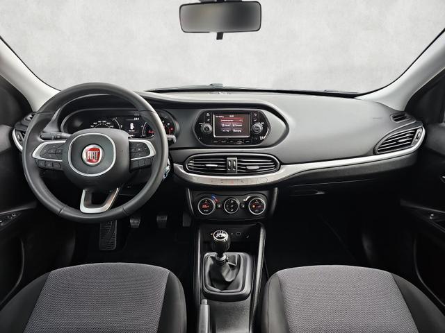 Fiat Tipo Kombi POP SW 1.4 Navi Sitzheizung Tempomat 