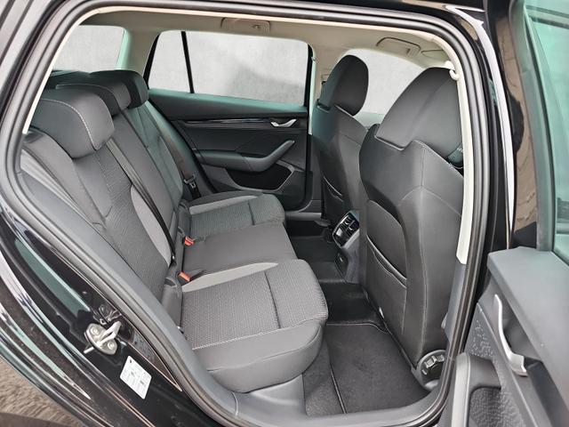 Skoda Octavia Combi 2.0 TDI 110 kW Selection DSG ACC AHK Navi 