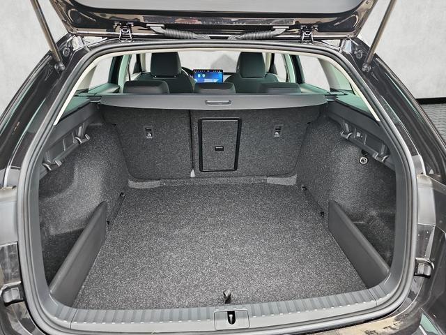 Skoda Octavia Combi 2.0 TDI 110 kW Selection DSG ACC AHK Navi 