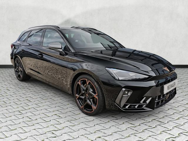 Cupra Leon Sportstourer - 2.0 TSI 245 kW 4Drive VZ DSG / Sennh.