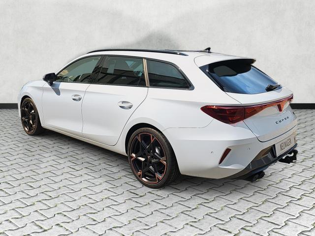 Cupra Leon Sportstourer 2.0 TSI 245 kW 4Drive VZ DSG Pano AHK 