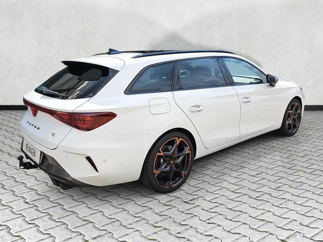 Cupra Leon Sportstourer 2.0 TSI 245 kW 4Drive VZ DSG Pano AHK 