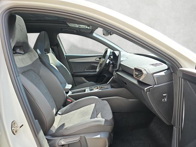 Cupra Leon Sportstourer 2.0 TSI 245 kW 4Drive VZ DSG Pano AHK 