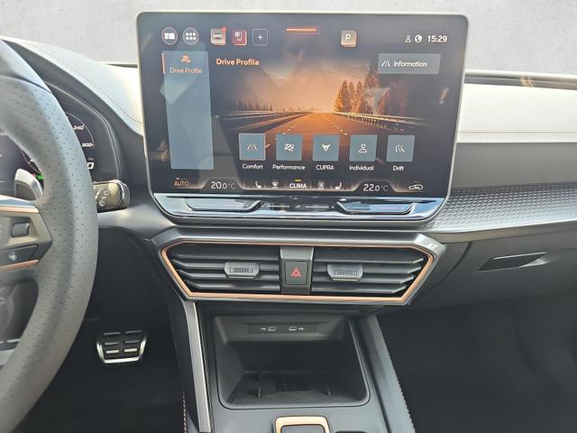 Cupra Leon Sportstourer 2.0 TSI 245 kW 4Drive VZ DSG / Sennh. 