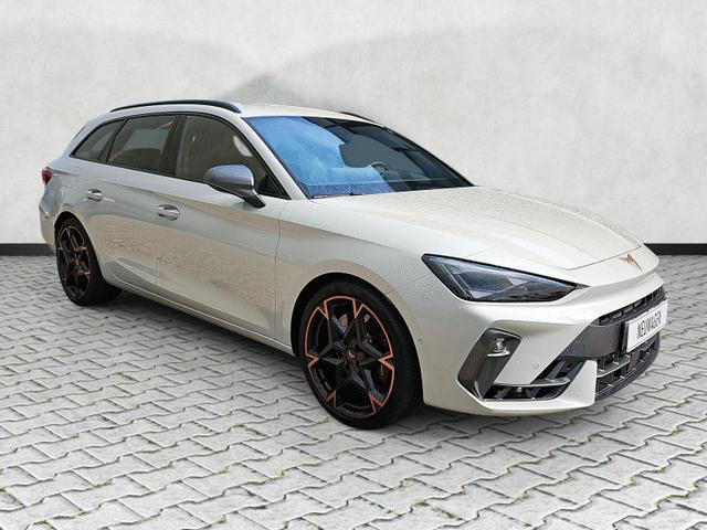 Cupra Leon Sportstourer - 2.0 TSI 245 kW 4Drive VZ DSG / Sennh.