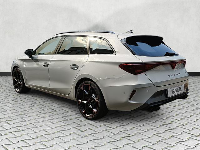 Cupra Leon Sportstourer 2.0 TSI 245 kW 4Drive VZ DSG / Sennh. 