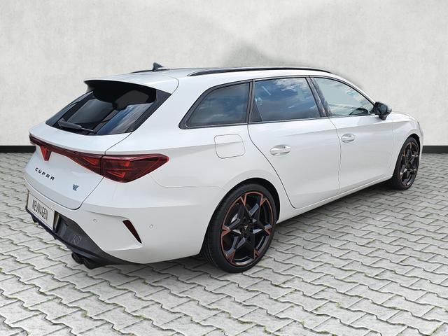 Cupra Leon Sportstourer 2.0 TSI 245 kW 4Drive VZ DSG / Sennh. 