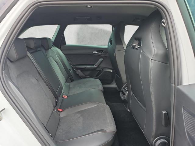 Cupra Leon Sportstourer 2.0 TSI 245 kW 4Drive VZ DSG / Sennh. 