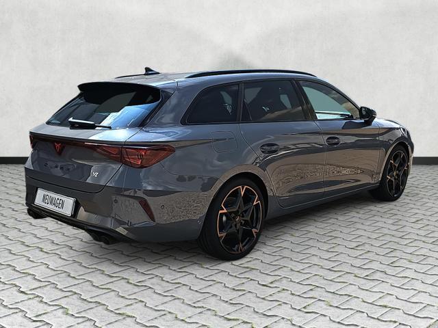 Cupra Leon Sportstourer 2.0 TSI 245 kW 4Drive VZ DSG / Sennh. 