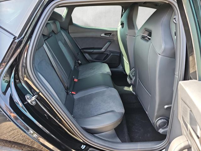 Cupra Leon 2.0 TSI 221 kW VZ DSG / el. Schiebed. Sennheiser 