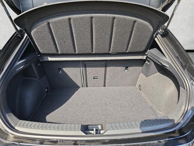 Cupra Leon 2.0 TSI 221 kW VZ DSG / el. Schiebed. Sennheiser 