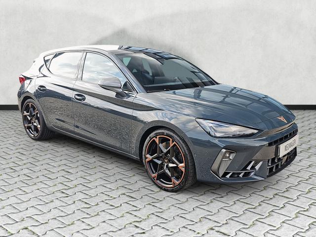 Cupra Leon - 2.0 TSI 221 kW VZ DSG / el. Schiebed. Sennheiser